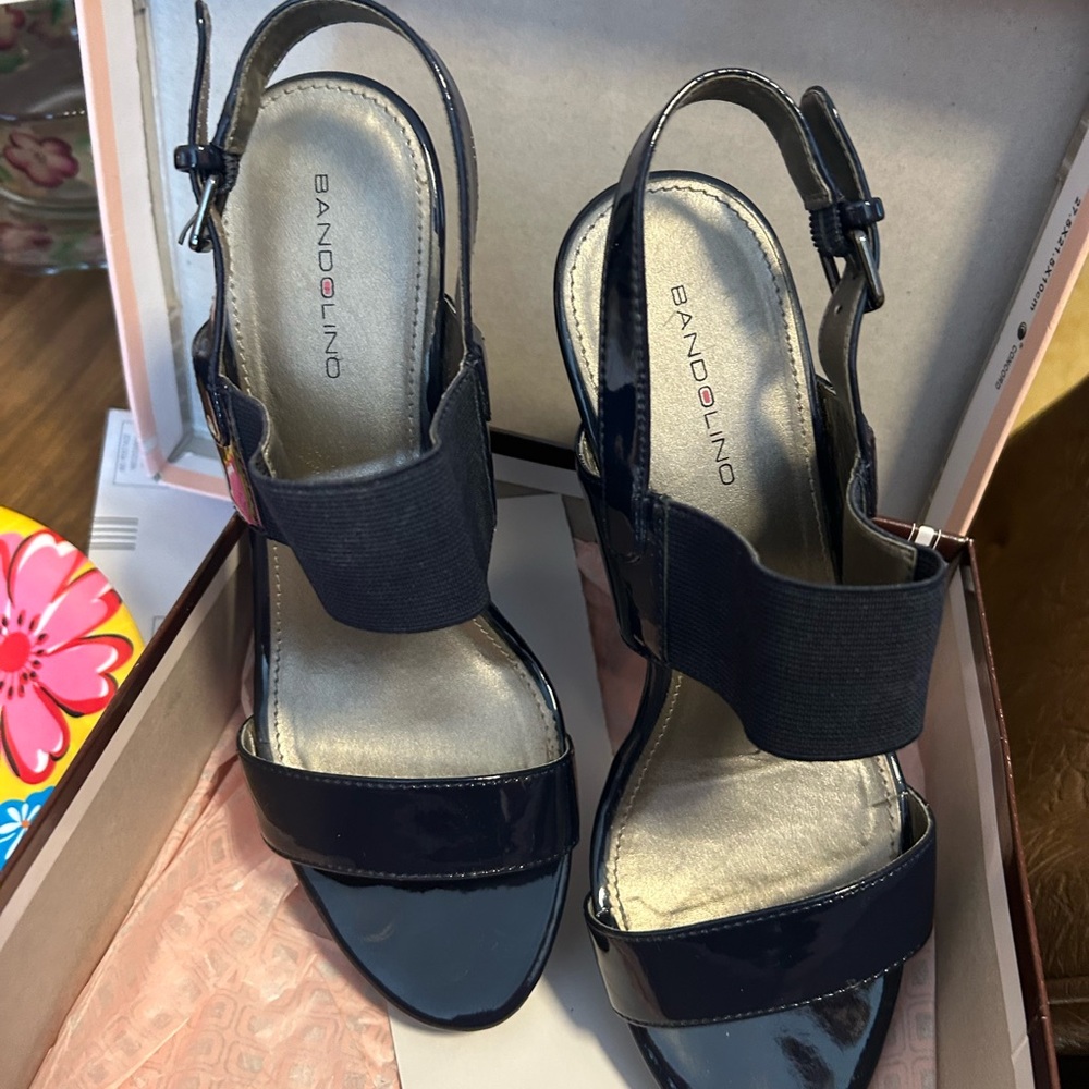 Bandalino navy sandals